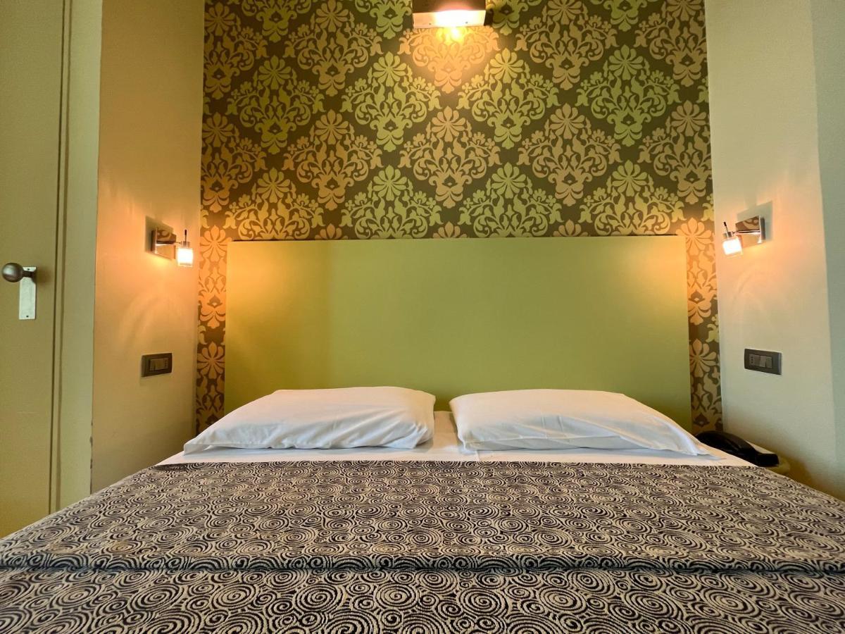 Hotel Perla - The Storyhoteller Riccione Exterior photo