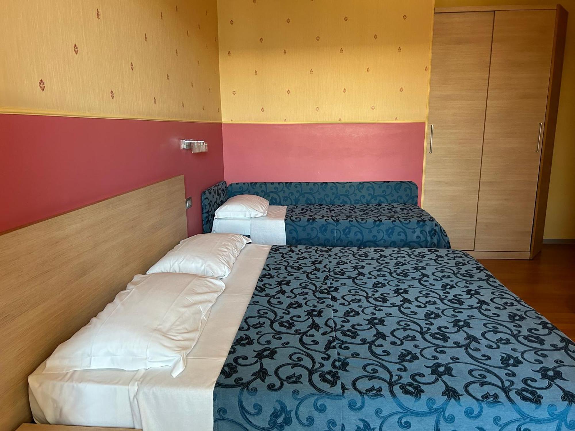 Hotel Perla - The Storyhoteller Riccione Exterior photo